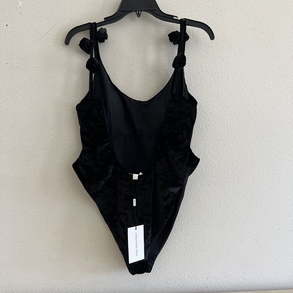 Something Navy Women’s Sz XXL Black Velvet Floral Strap One Piece Swimsuit - Picture 2 of 12